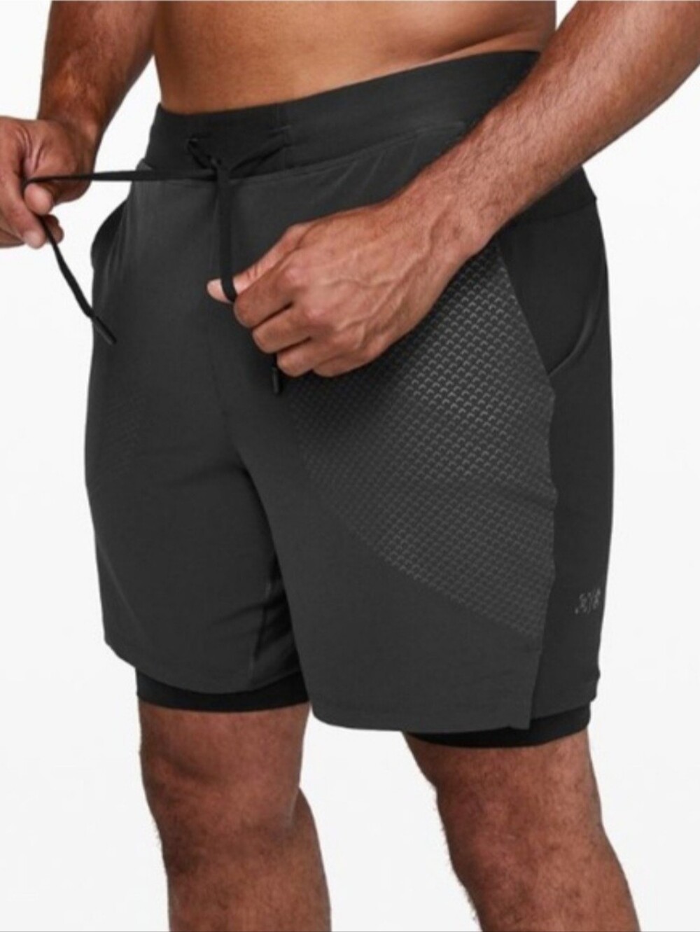 Lululemon X Barry’s Stronger As One Short Lined 7” Medium Black